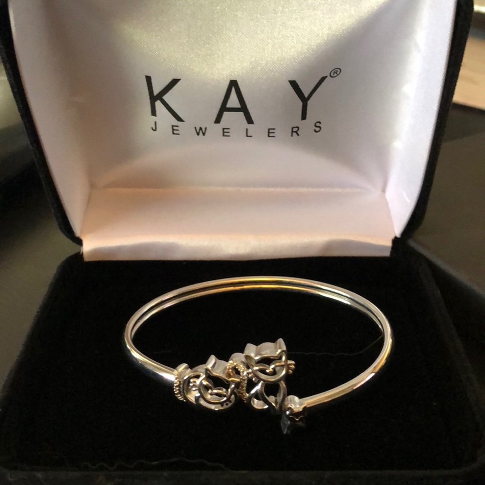 Silver and diamond Cat bracelet